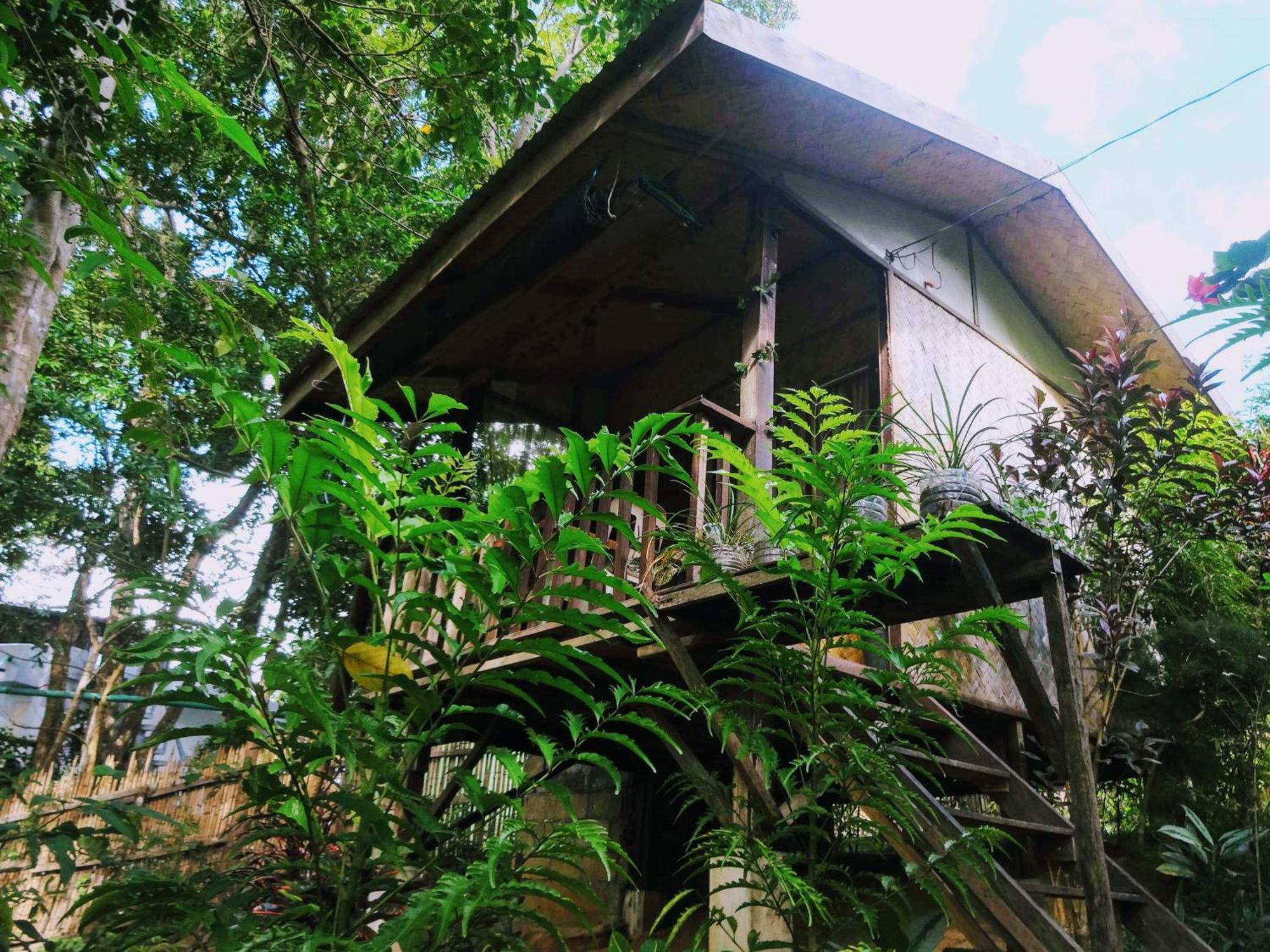 Camp Talusi Hilltop Overlooking El Nido Chambre photo