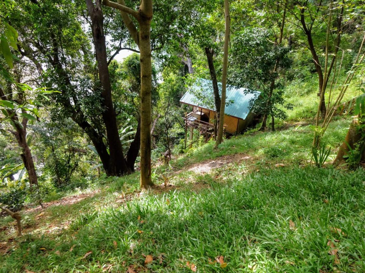 Camp Talusi Hilltop Overlooking El Nido Extérieur photo